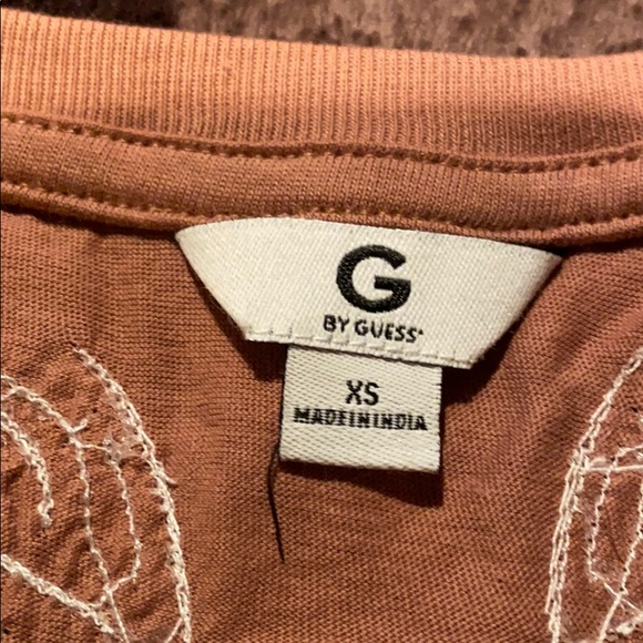 Dusty Pink G by Guess Tee - Picture 3 of 3